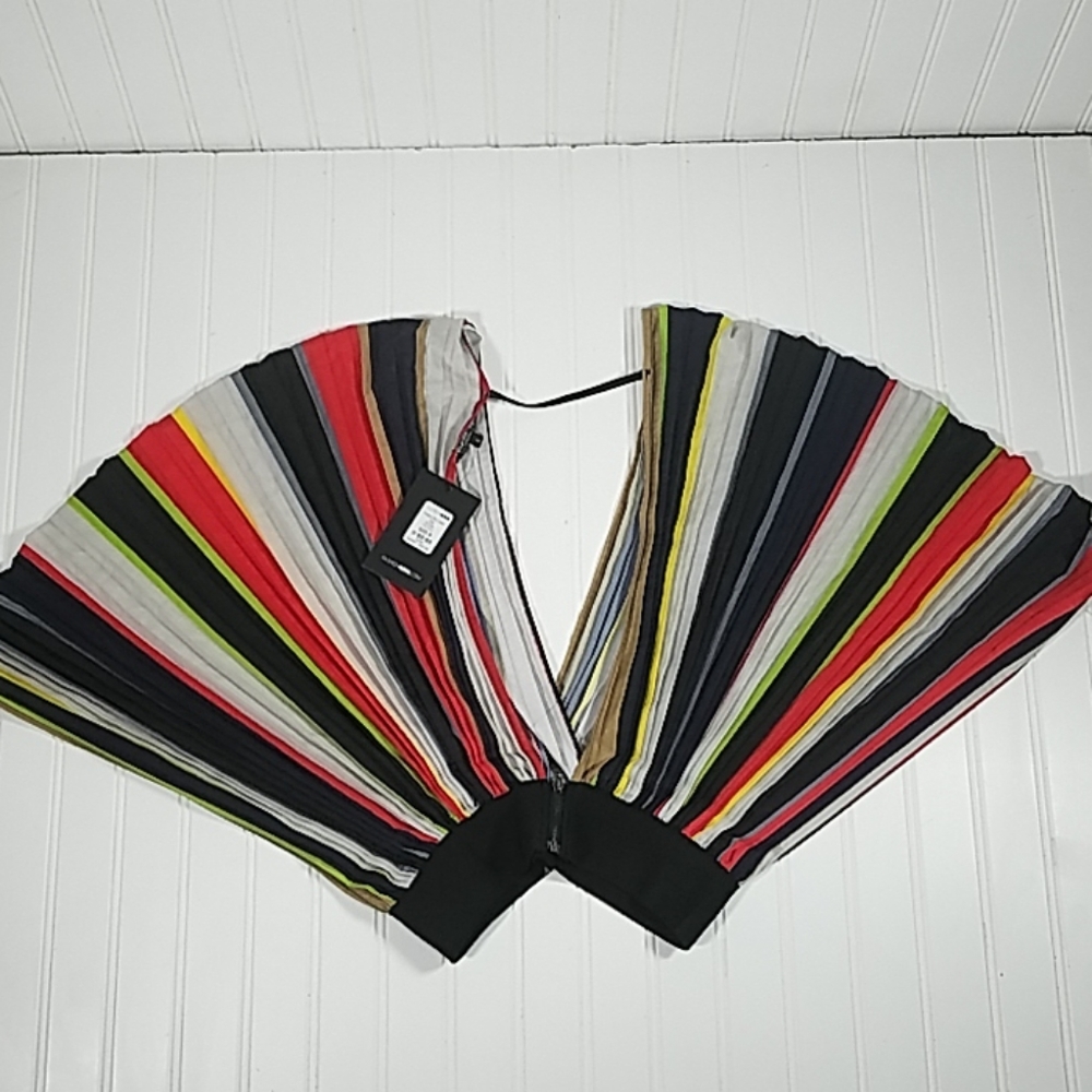 SOLD ON EBAY NWT Fashion Nova Kimono Sleeve Crop - Picture 6 of 8